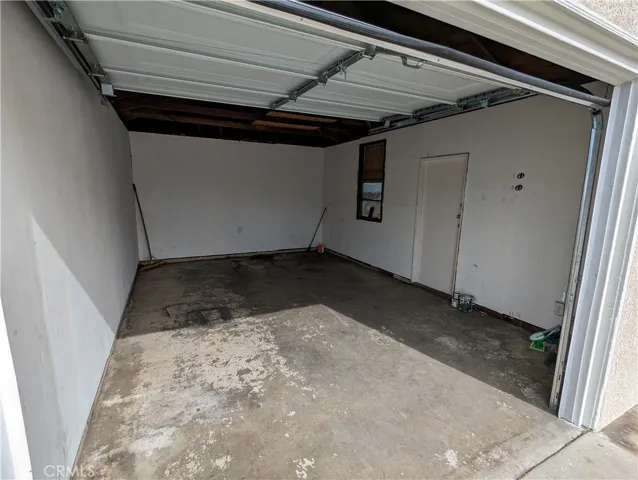 5251 Jillson Street, Commerce, California 90040