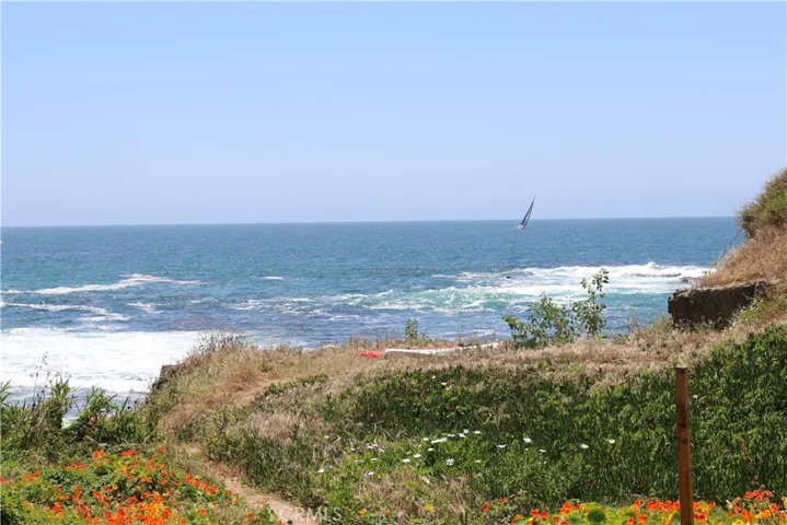 755 Cliff Drive 1/2, Laguna Beach, California 92651