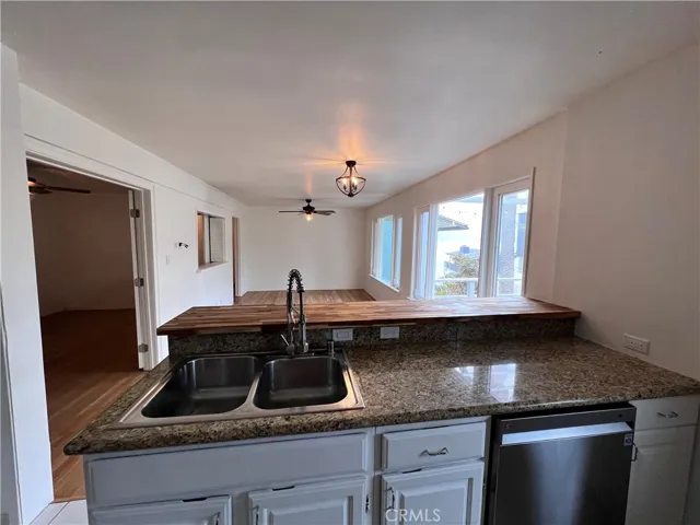 755 Cliff Drive 1/2, Laguna Beach, California 92651
