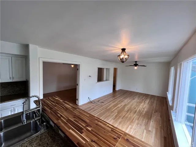 755 Cliff Drive 1/2, Laguna Beach, California 92651