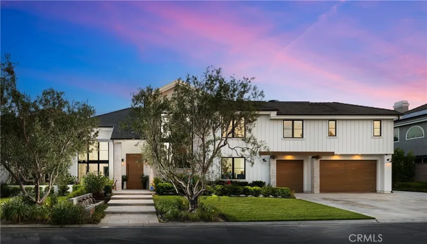 6592 Horseshoe Lane, Huntington Beach, California 92648