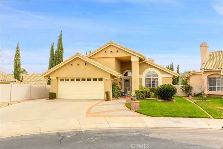 490 S Seminole Circle, Banning, California 92220