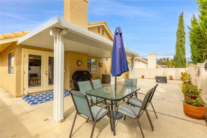 490 S Seminole Circle, Banning, California 92220