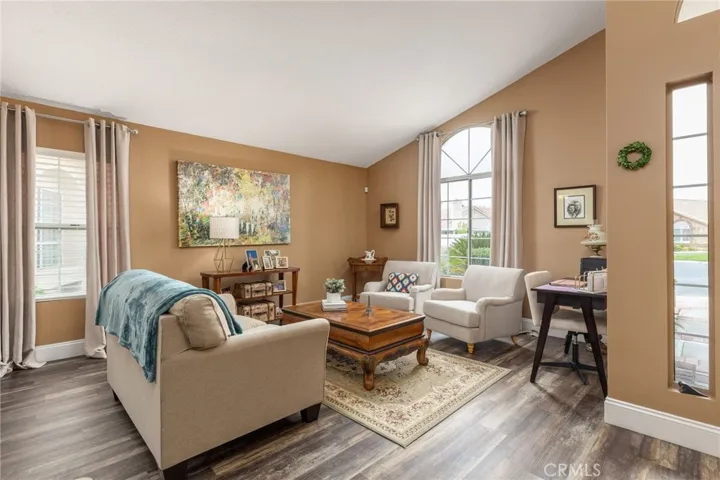 490 S Seminole Circle, Banning, California 92220