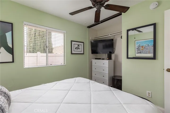 490 S Seminole Circle, Banning, California 92220