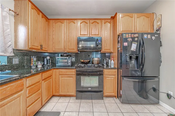 10717 Mather Avenue, Sunland, California 91040