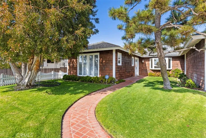 3160 Alta Laguna Boulevard, Laguna Beach, California 92651