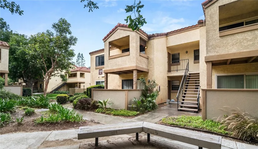 1140 W Blaine Street 202, Riverside, California 92507