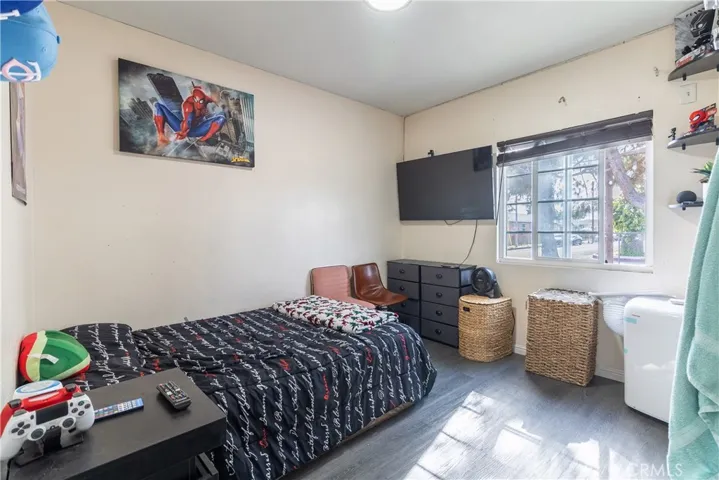 10419 Lou Dillon Avenue, Los Angeles, California 90002