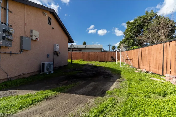 10419 Lou Dillon Avenue, Los Angeles, California 90002