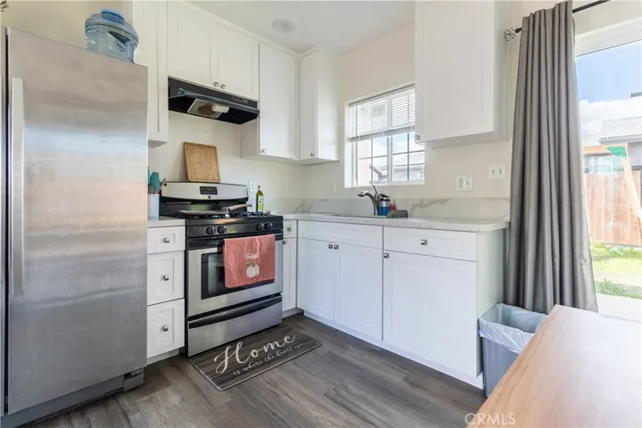 10419 Lou Dillon Avenue, Los Angeles, California 90002