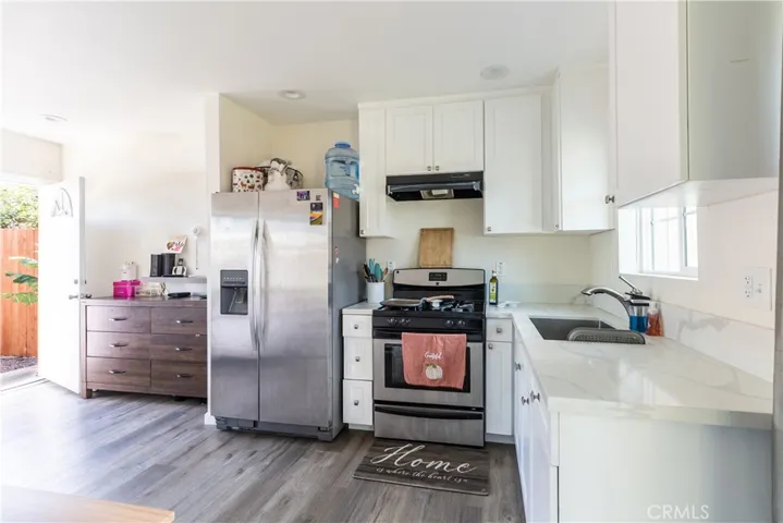 10419 Lou Dillon Avenue, Los Angeles, California 90002