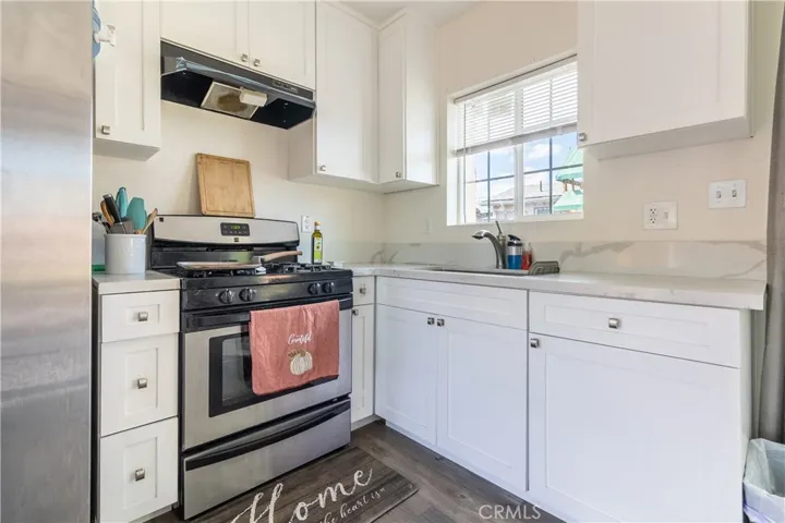 10419 Lou Dillon Avenue, Los Angeles, California 90002