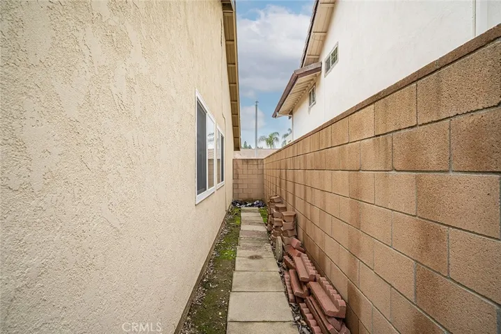 side yard