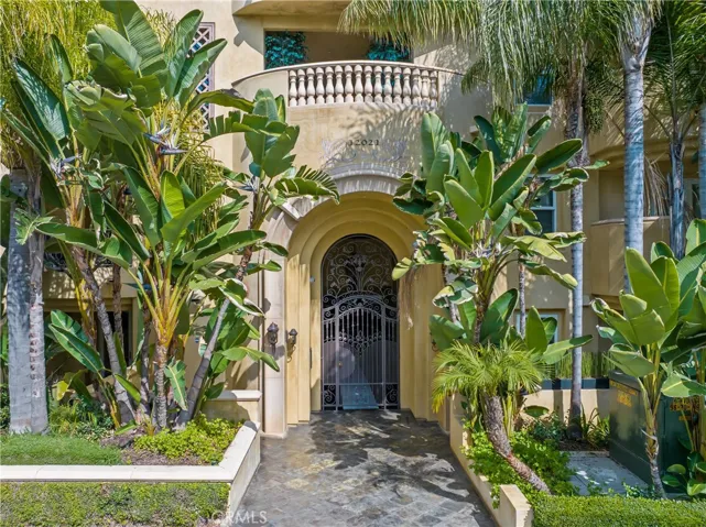 12021 Guerin Street 103, Studio City, California 91604