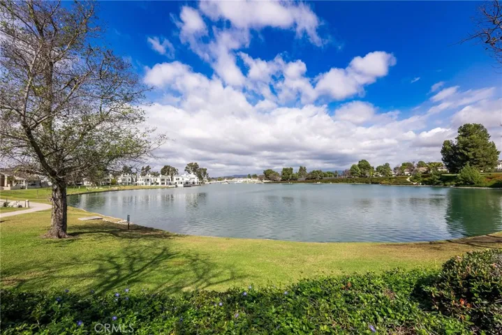 1 Shadowleaf 35, Irvine, California 92614