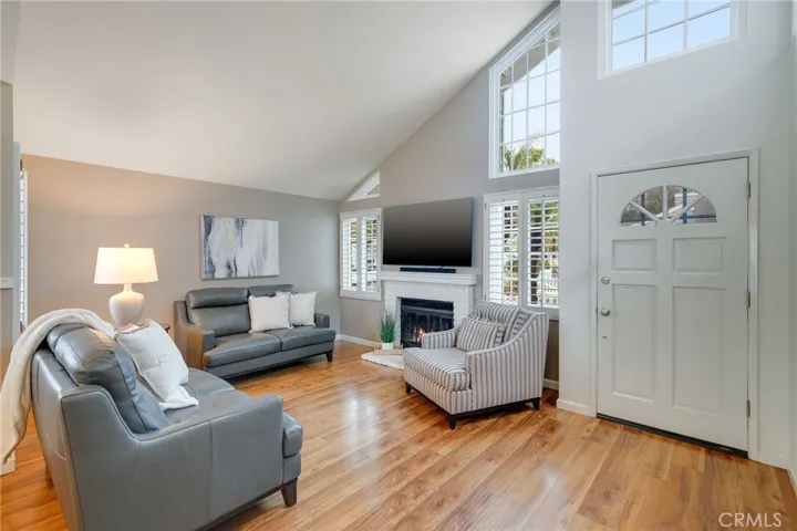 1 Shadowleaf 35, Irvine, California 92614