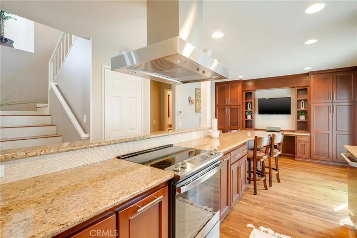 1 Shadowleaf 35, Irvine, California 92614
