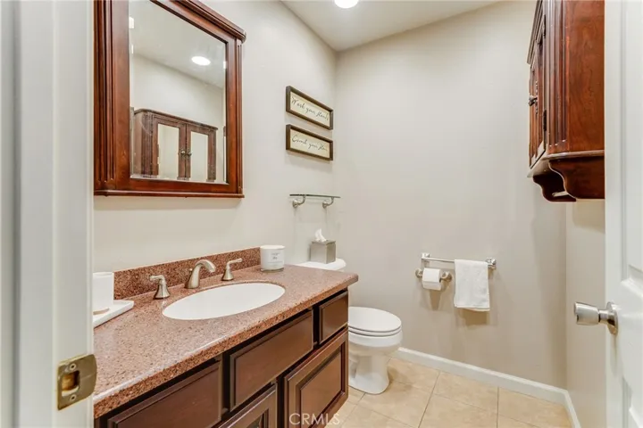 1 Shadowleaf 35, Irvine, California 92614