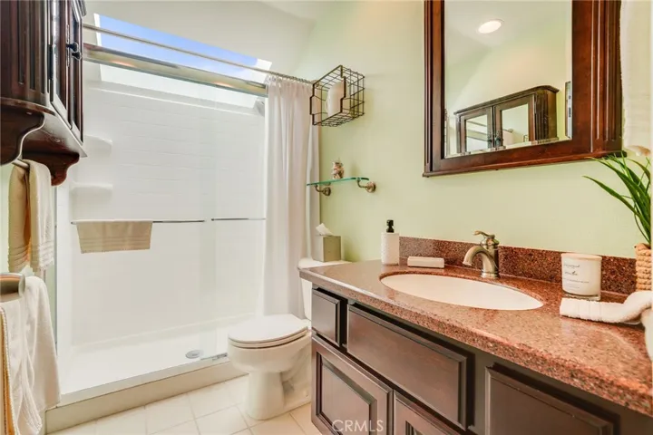 1 Shadowleaf 35, Irvine, California 92614