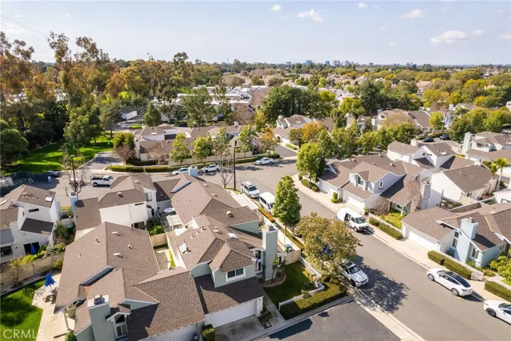 1 Shadowleaf 35, Irvine, California 92614