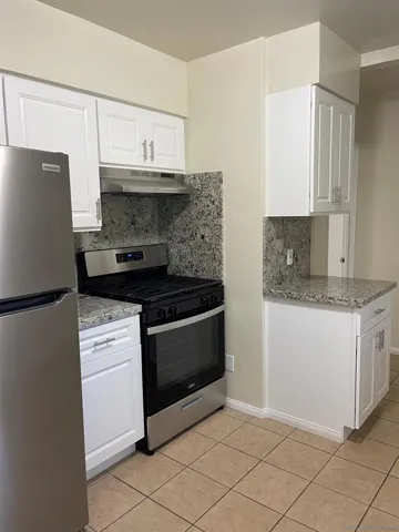 3045 Poe Street, San Diego, California 92106