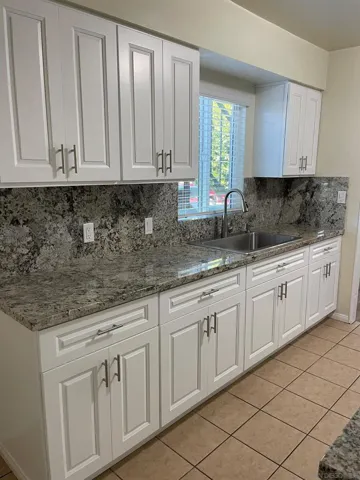 3045 Poe Street, San Diego, California 92106