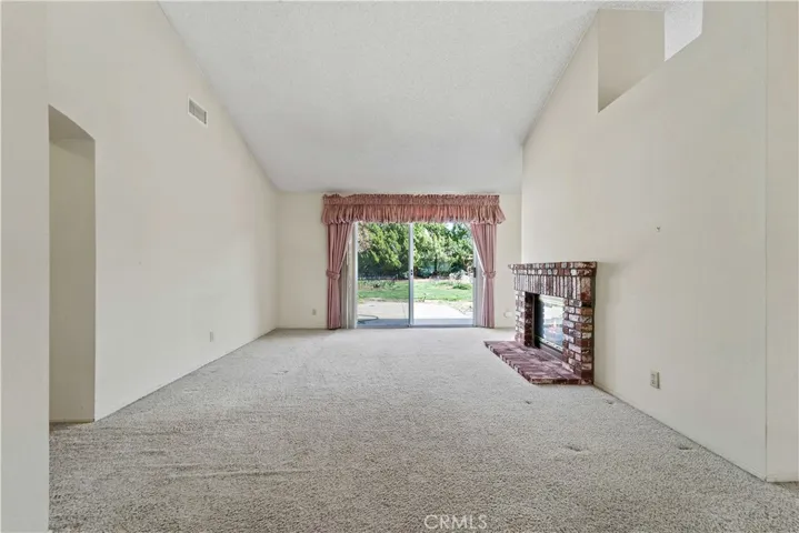 39420 Avignon Lane, Palmdale, California 93551