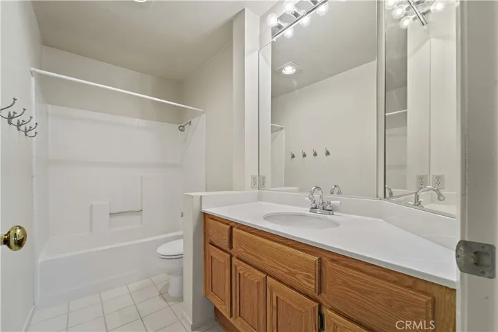 39420 Avignon Lane, Palmdale, California 93551