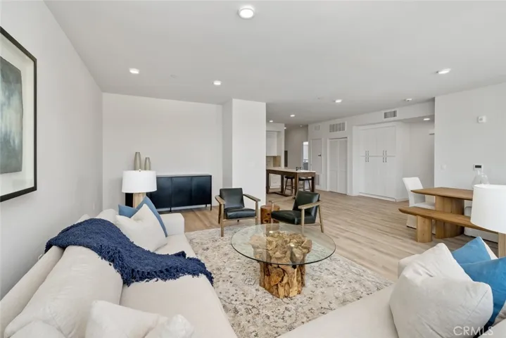 2475 Victoria Avenue 304, San Luis Obispo, California 93401