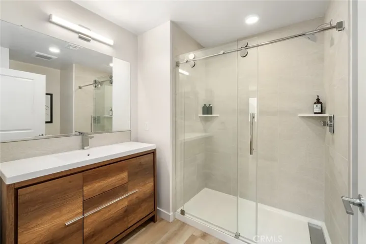 2475 Victoria Avenue 211, San Luis Obispo, California 93401