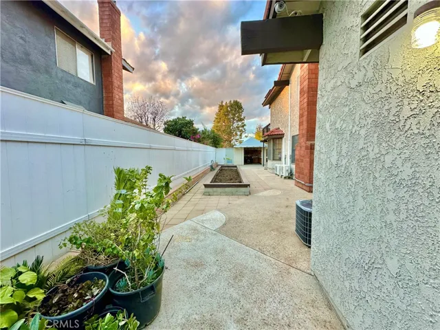 Side Yard South Side