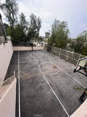 5240 Premiere Hills Circle 106, Woodland Hills, California 91364