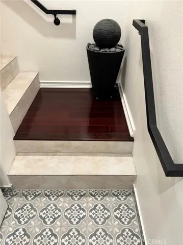 5240 Premiere Hills Circle 106, Woodland Hills, California 91364