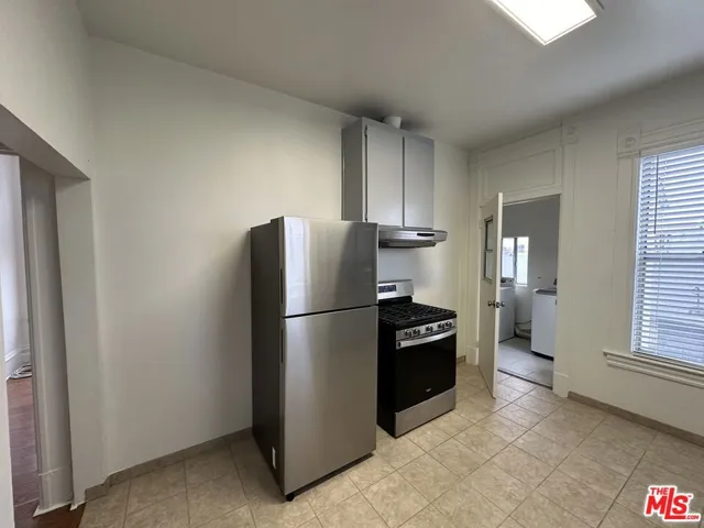 600 E 29th Street, Los Angeles, California 90011