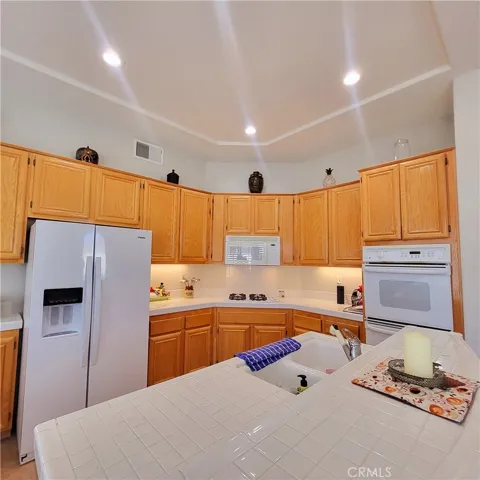 4901 Singing Hills Drive, Banning, California 92220