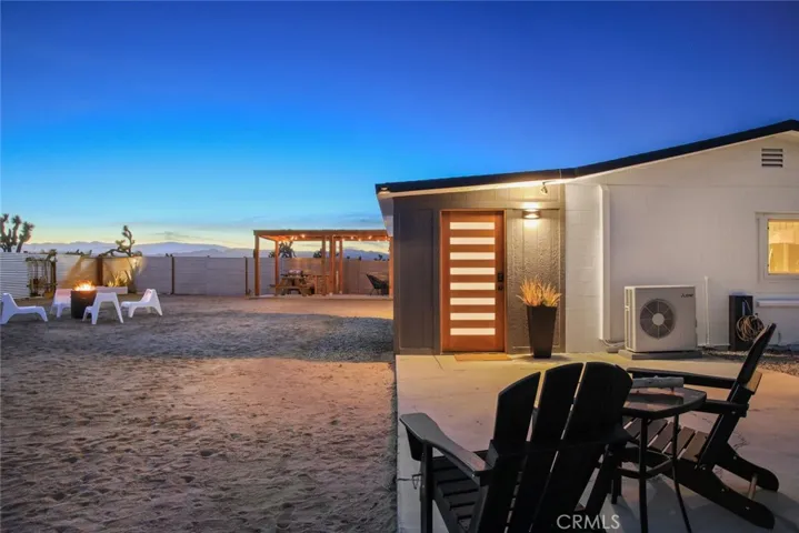 59228 Applegate Way, Landers, California 92285