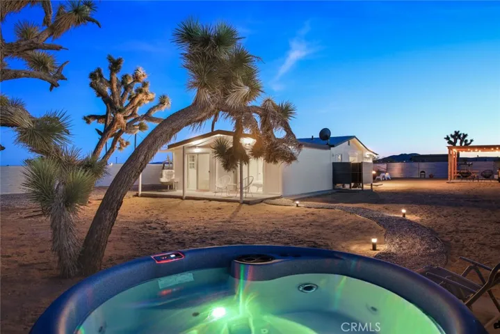 59228 Applegate Way, Landers, California 92285