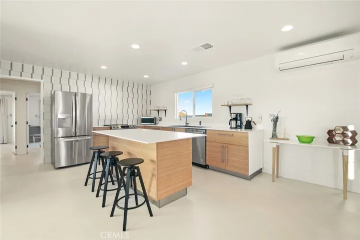 59228 Applegate Way, Landers, California 92285
