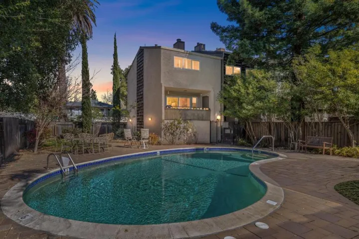 459 Homer Avenue 2, Palo Alto, California 94301