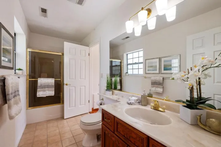 3520 Ross Road, Palo Alto, California 94303