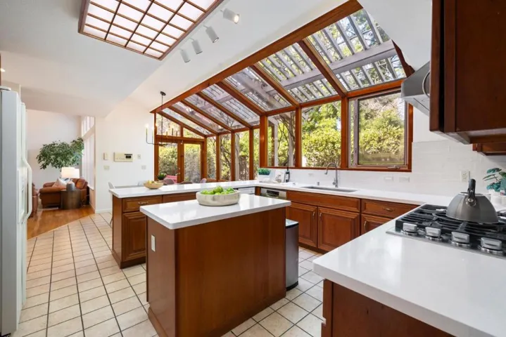 3520 Ross Road, Palo Alto, California 94303