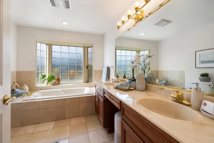 3520 Ross Road, Palo Alto, California 94303