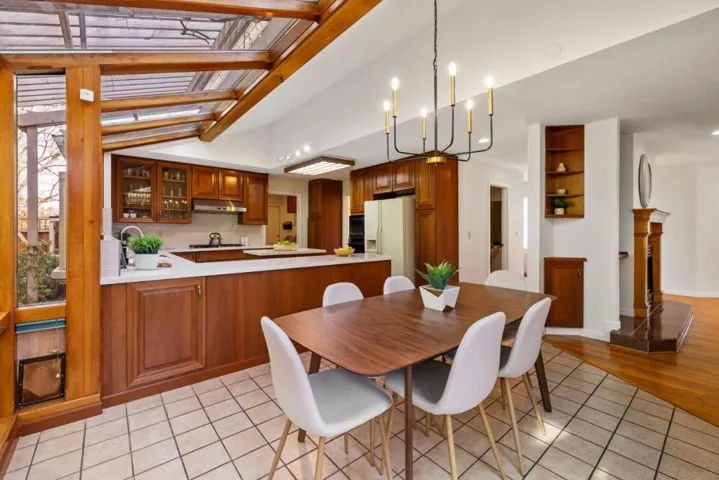 3520 Ross Road, Palo Alto, California 94303