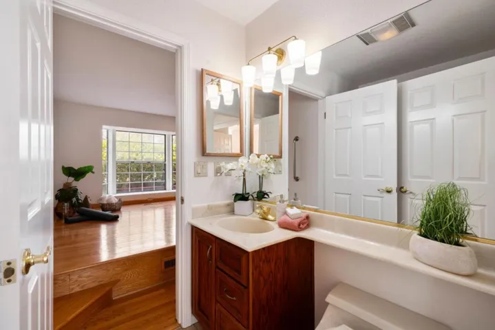 3520 Ross Road, Palo Alto, California 94303