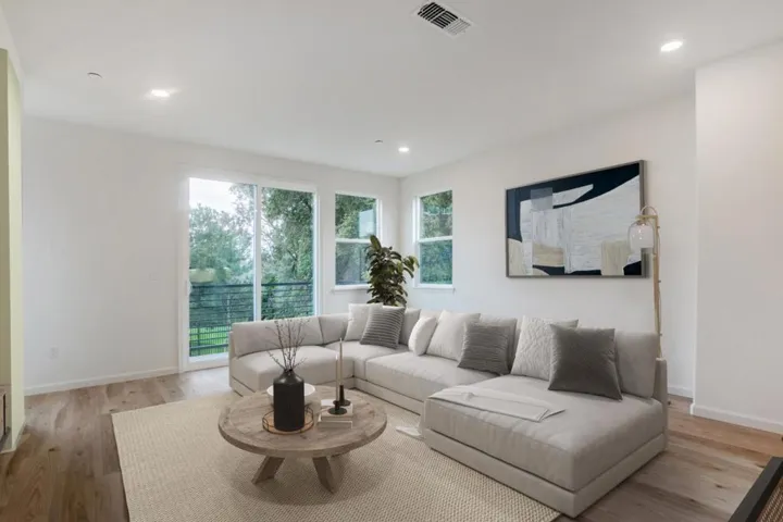 29743 Hansen Street, Hayward, California 94544