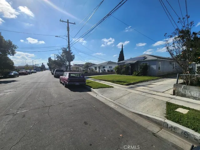 14929 Freeman Avenue, Lawndale, California 90260