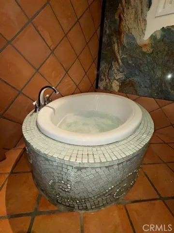 880 Dennis Avenue, Simi Valley, California 93065