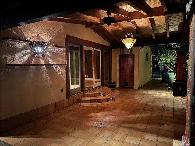 880 Dennis Avenue, Simi Valley, California 93065