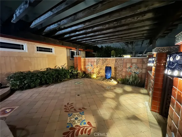 880 Dennis Avenue, Simi Valley, California 93065